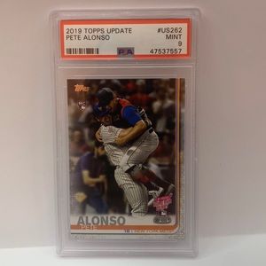 2019 Topps Update Pete Alonso Mets #US262 PSA 9 (MISC11)